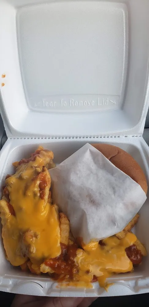 Chuckwagon with Chili Cheese Fries